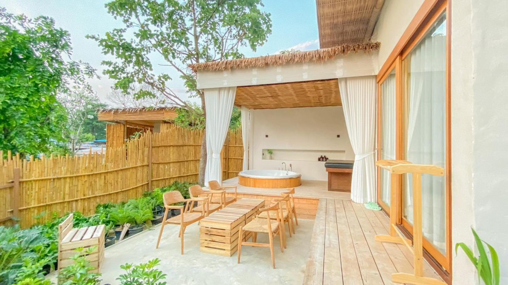 Le La Lake Resort And Spa Kaeng Kachan Luaran gambar